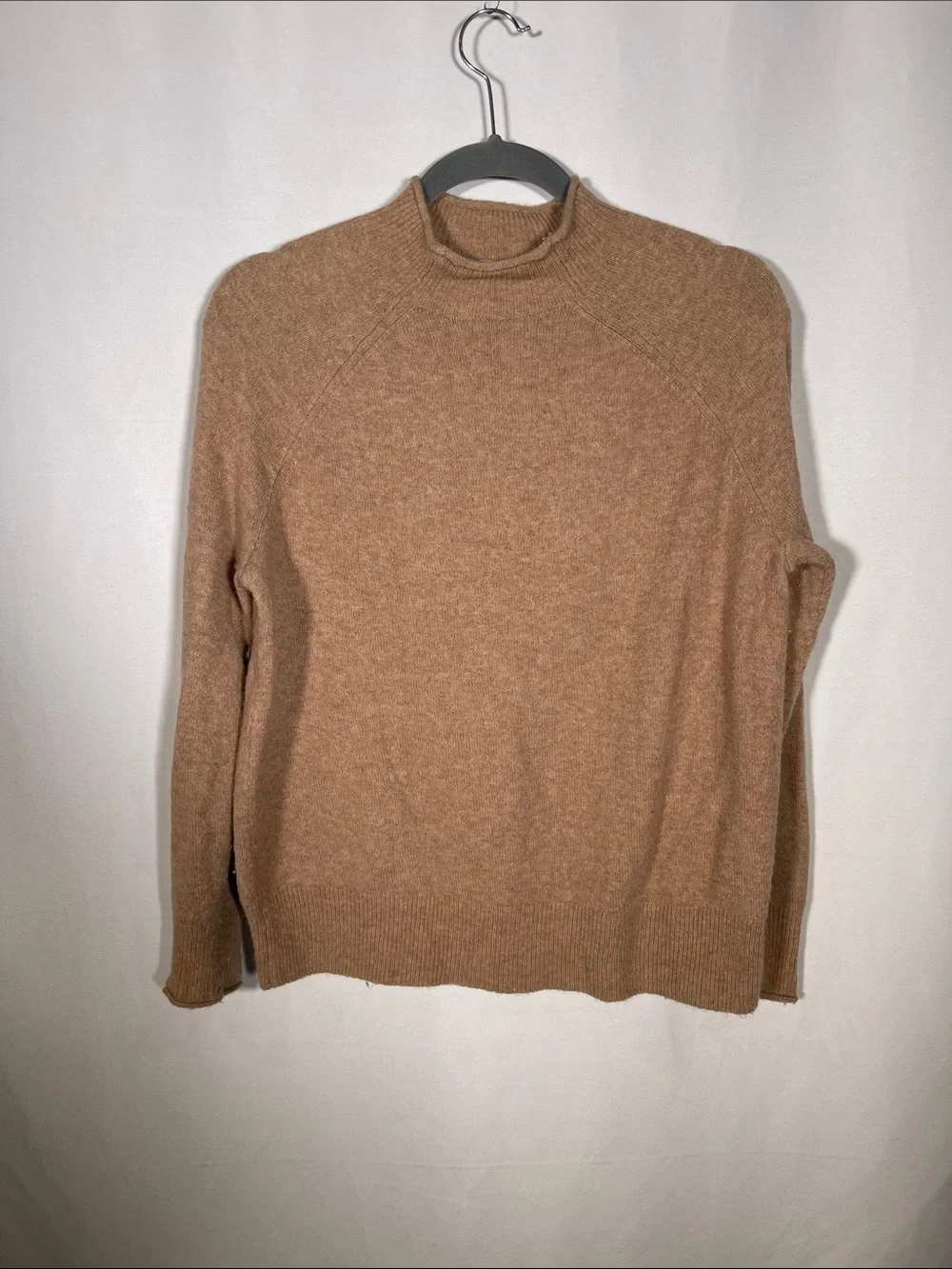 J. CREW WOMENS ROLLNECK SWEATER TAN BD613 SMALL